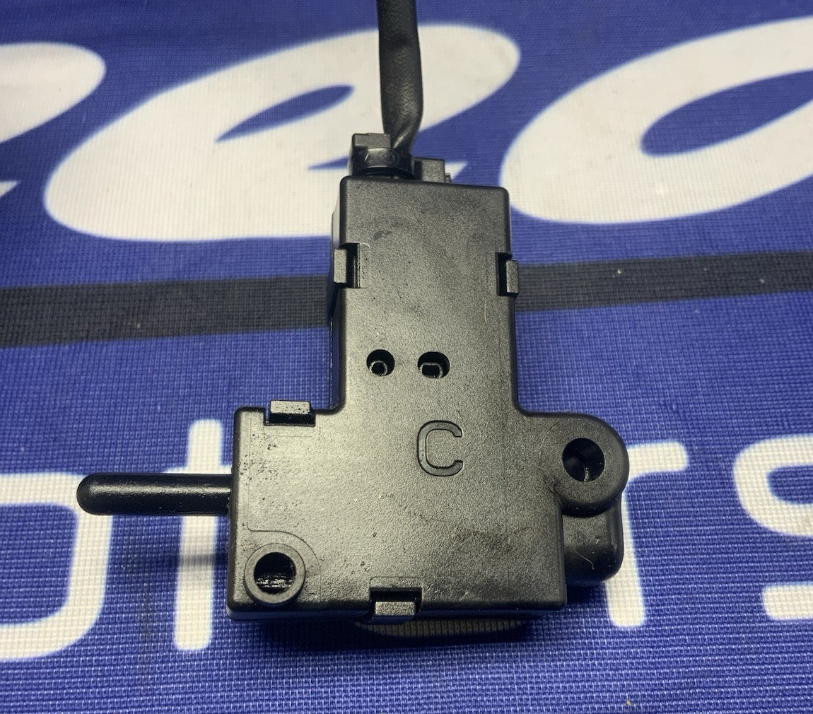 Triumph Left Switch Assembly Street Triple 2017-2026 OEM T2044784-1