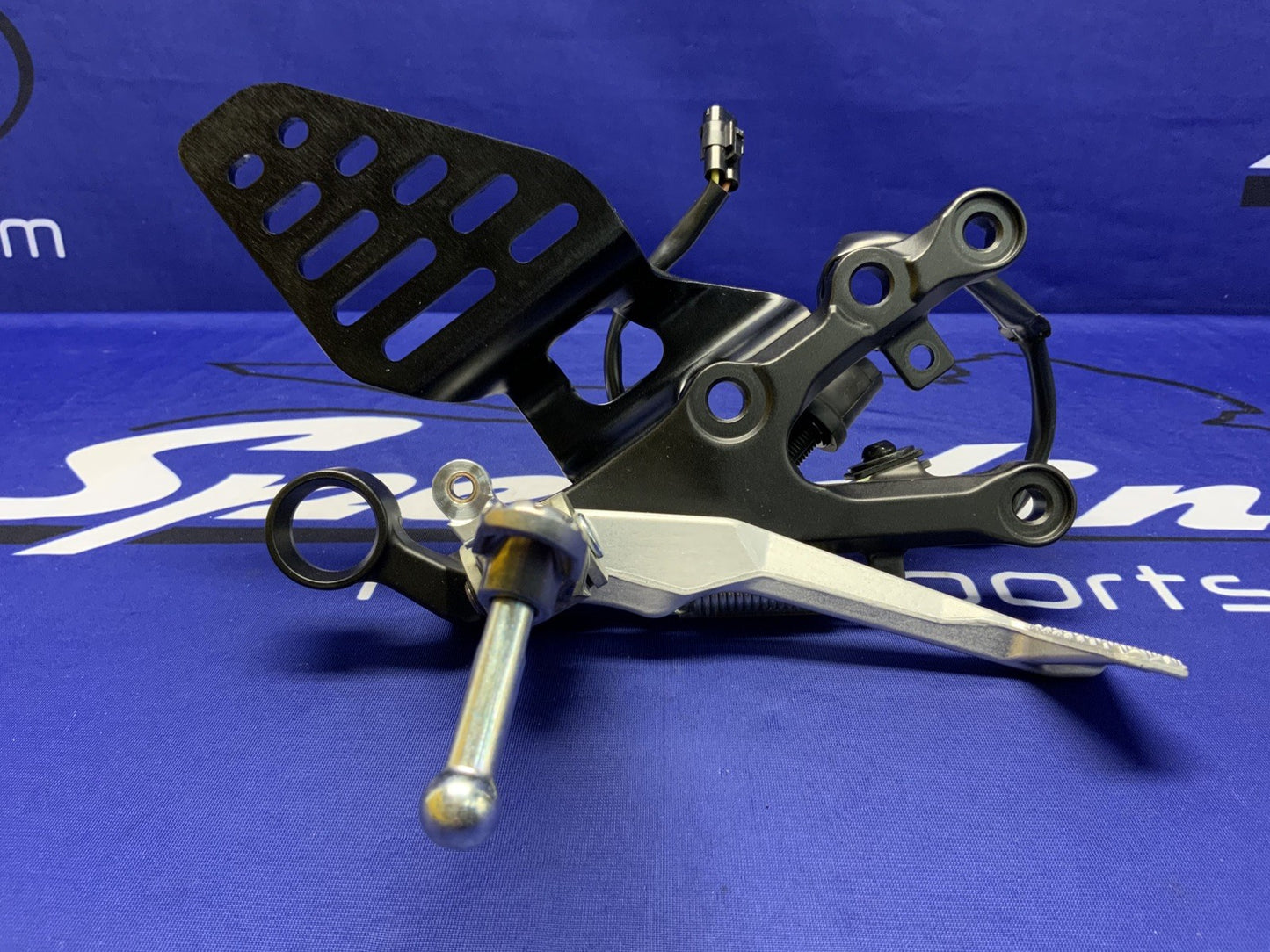 Yamaha Right Rear-Set Assembly YZF-R6 2012-2020 OEM 2C0-27443-10-00-1