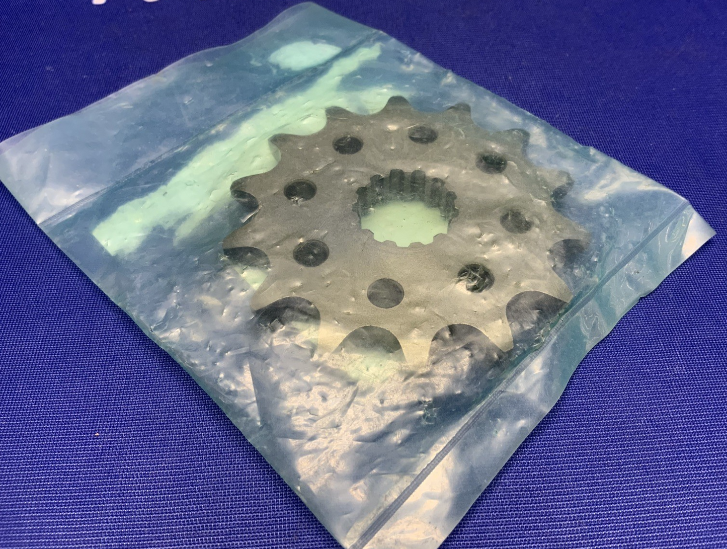 Suzuki Front Sprocket 14T DR Z400/Z400E 2000-2007 OEM 27511-47D10