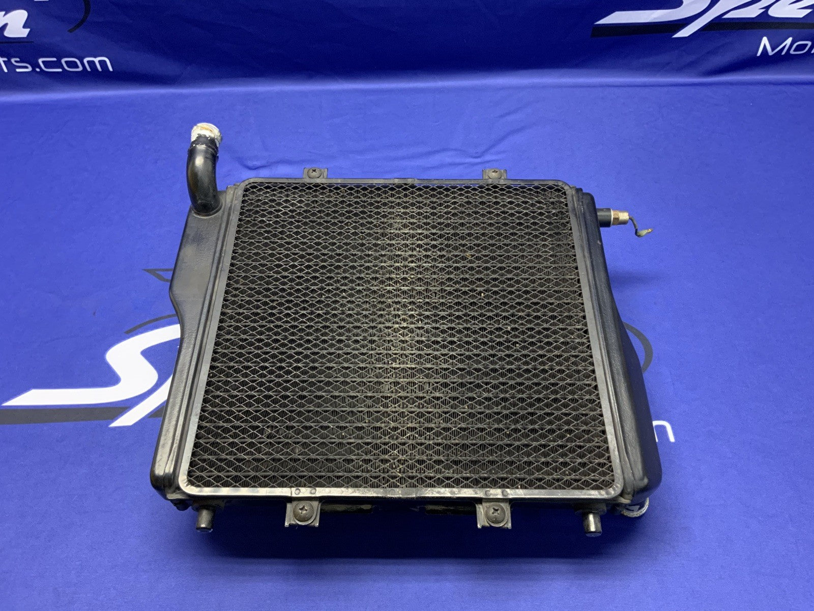 Kawasaki Radiator W/ Fan Assembly Ninja 1000R ZX1000A 1986-1987 OEM 39060-1063