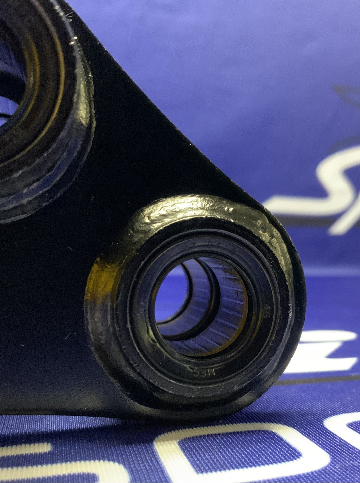Triumph Shock Linkage/ Dogbone Street Triple RS 2023-2026 OEM T2057988