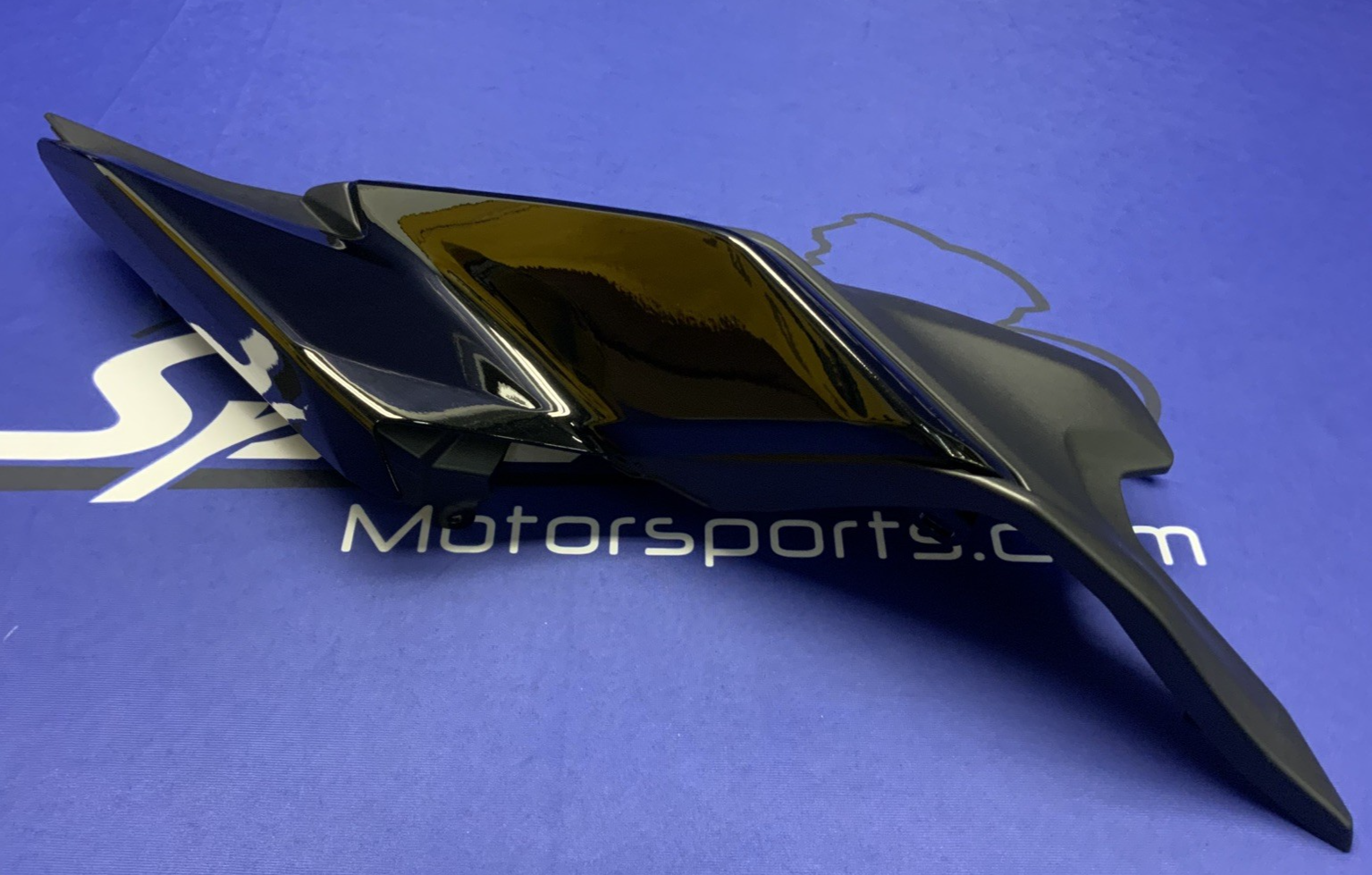 Yamaha Left Tail Fairing (Black) YZF-R9 2025 OEM BKN-21711-00-P3