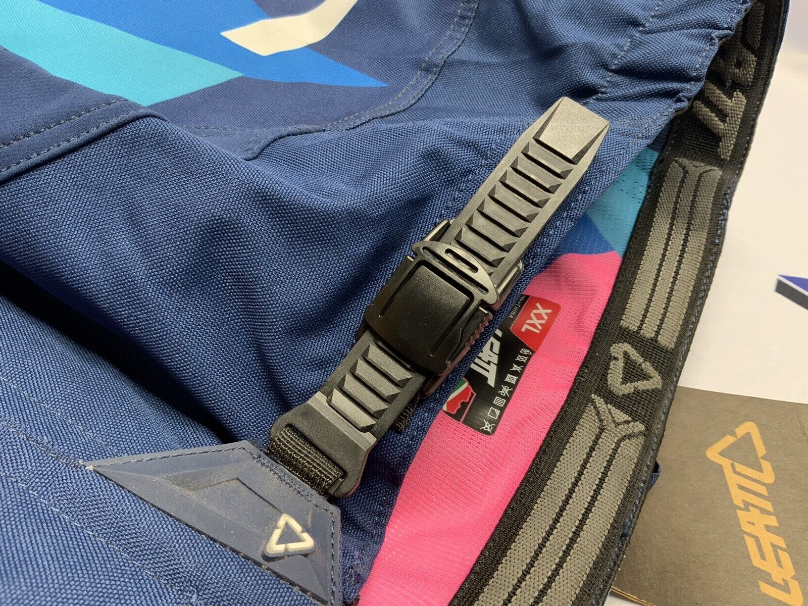 Leatt Adult MotoCross 4.5 Pants Size 38 5021010605